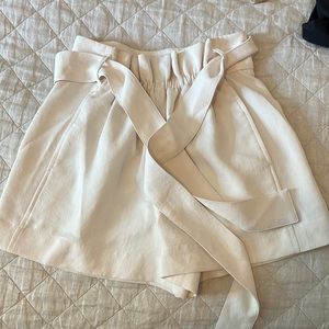 Aritzia Wilfred paper bag shorts, size 0